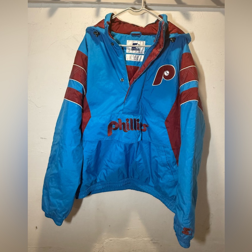 STARTER Bright Blue & Maroon MLB Phillies Pullover